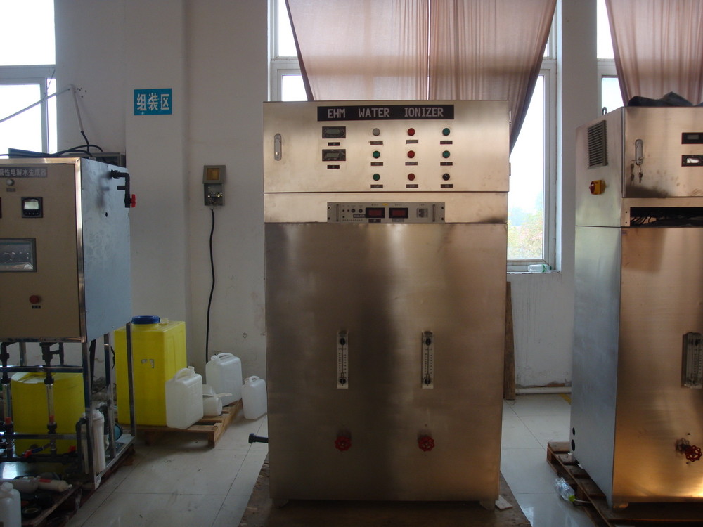 Máy ion hóa nước kiềm công nghiệp dùng cho nhà máy đóng chai nước